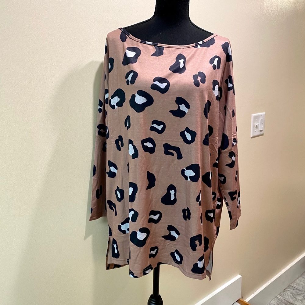 DEAR LOVER | Leopard Print Tunic - Picture 5 of 8